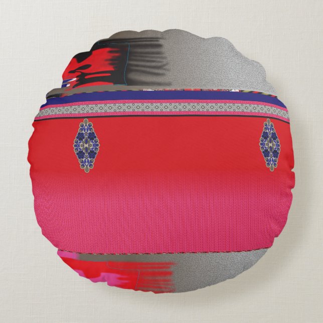 Coussins Ronds un tableau d'une femme en robe rose (Devant)