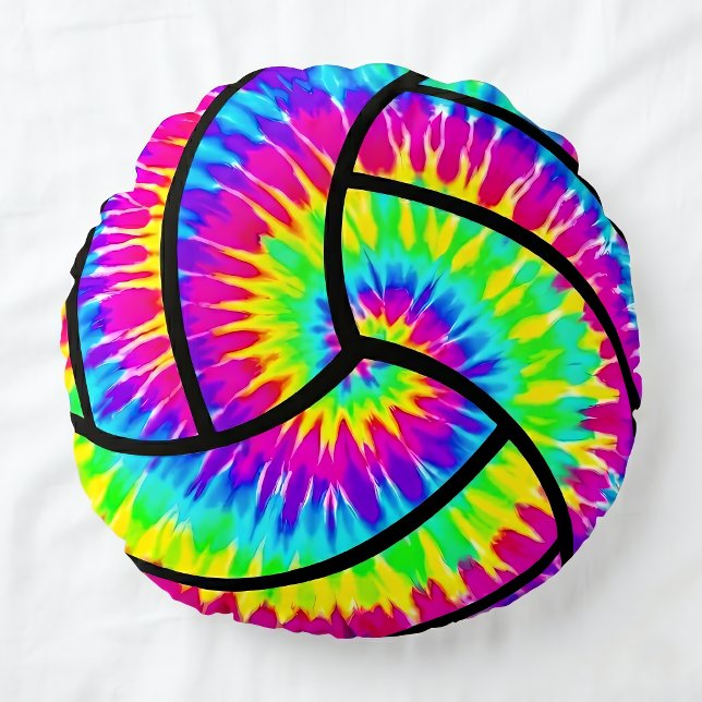 Coussins Ronds Volleyball Tie-Dye Mignon Sport Coloré (Colorful tie-dye volleyball pillow on white bedsheet. Great for volleyball kids.)