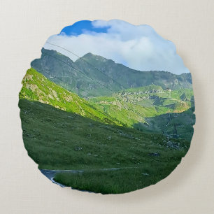 Coussins Ronds Vue alpine de Transfagarasan – Art montagneux de R