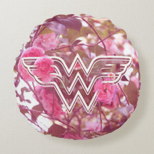 Coussins Ronds Wonder Woman Pink Camellia Flowers Logo