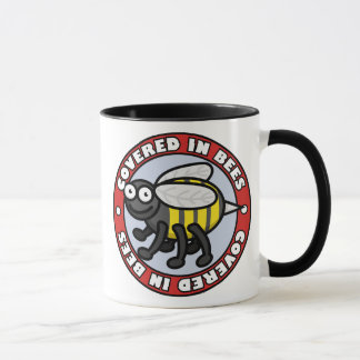 Couvert dans la tasse des abeilles 2