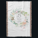 Couverture 25e anniversaire du Mariage d'argent Floral Garlan<br><div class="desc">Doté d'une délicate guirlande florale d'aquarelle,  cette couverture de jetons botanique chic du 25e anniversaire de mariage peut être personnalisée avec vos informations spéciales d'anniversaire dans une élégante typographie argentée. Conçu par Thisisnotme©</div>