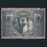 Couverture 25e anniversaire du Mariage Photo<br><div class="desc">Cherchez-vous la couverture de jetons droite pour leur anniversaire de mariage,  marquant le jalon avec leur photo? Peut-être l'avez-vous trouvé avec mon design rose et argenté original et modèles pour la personnalisation!</div>