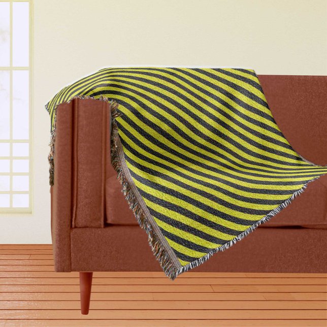 Couverture Bandes diagonales noires et jaunes Lancer la couve (Black and Yellow Diagonal Stripes Throw Blanket)