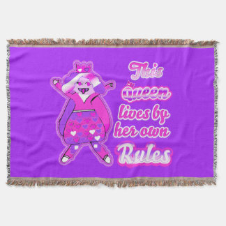 Couverture Cette reine vit selon ses propres règles