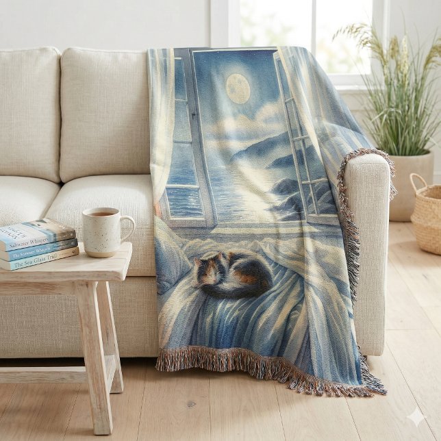 Couverture Chambre Côtière au Clair de Lune avec Chat Endormi (Moonlit Coastal Bedroom with Sleeping Cat Throw Blanket)
