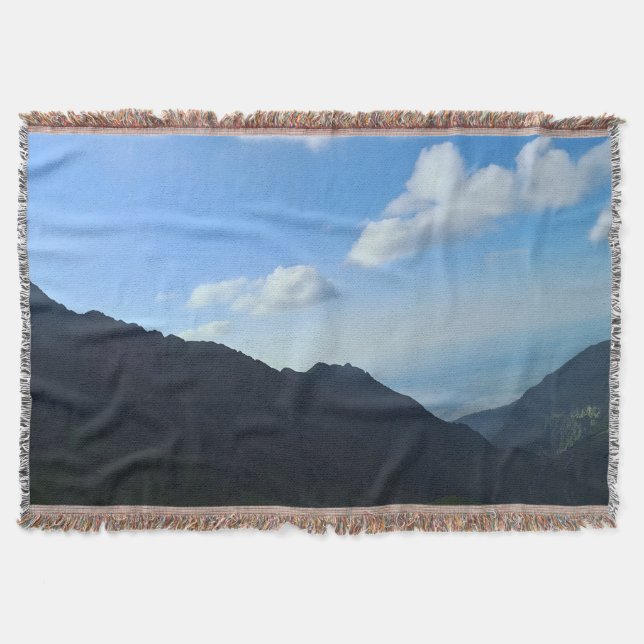 Couverture Cimes des Carpates sous un ciel bleu – Photographi (Devant)