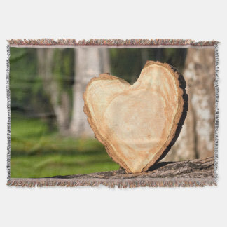 Couverture coeur en bois