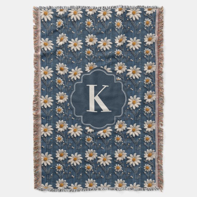 Couverture en denim à marguerite brodée | Monogram (devant Vertical)