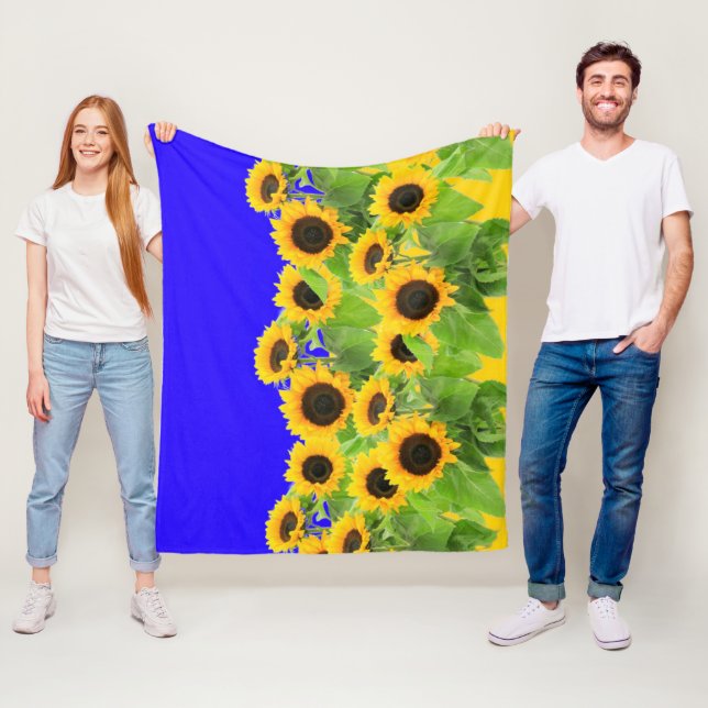 Couverture en polaire avec tournesols (En situation)
