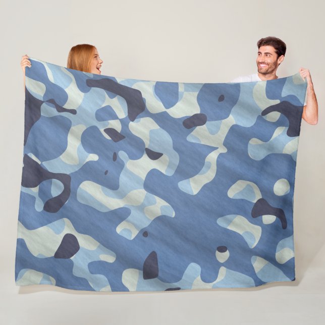 couverture en polaire camouflage (En situation)