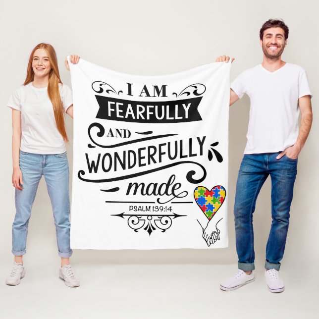 Couverture en polaire de 50 po x 60 po (En situation)