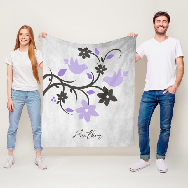 Couverture en polaire de lovebirds violets (En situation)