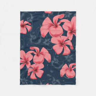 couverture en toison avec fleurs