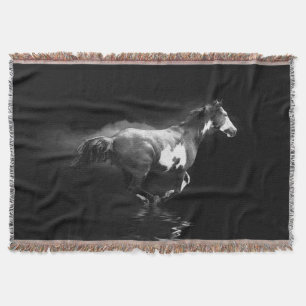 Couverture Galloping Pinto Horse and Smoke