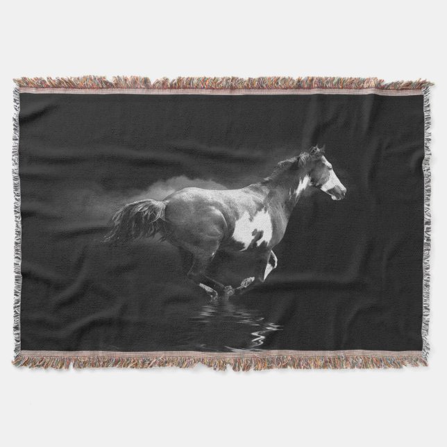 Couverture Galloping Pinto Horse and Smoke (Devant)