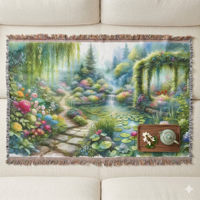 Couverture Jardin de la Cascade Enchantée Étang aux Lys (Enchanted Waterfall Garden Lily Pond Throw Blanket On Floor)