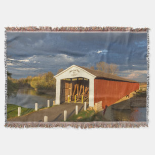 Couverture Le pont couvert de Medora construit en 1875