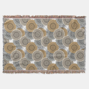 Couverture Mandala arabe motif gris beige à l'orientale
