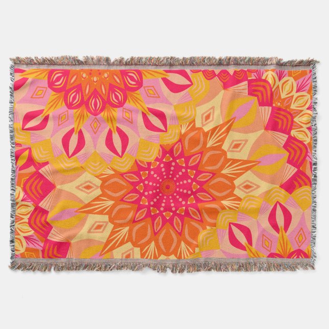Couverture Mandala superposés orange rose jaune (Devant)