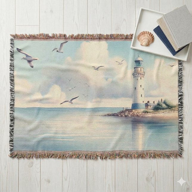 Couverture Mouette de phare côtier sous un ciel pastel serein (Coastal Lighthouse Seagulls Pastel Sky Serenity Throw Blanket On Floor)