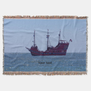 Couverture Navire Pirate Rouge sur l'Océan