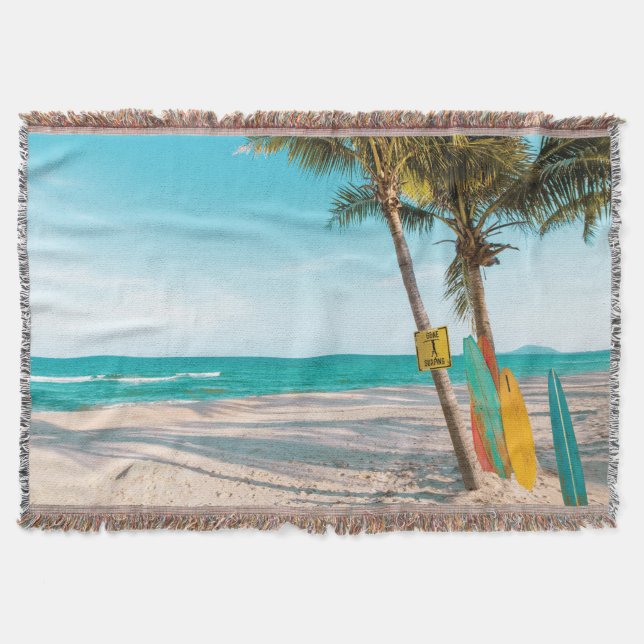 Couverture Panneaux de surf sur la plage lancer oreiller (Devant)
