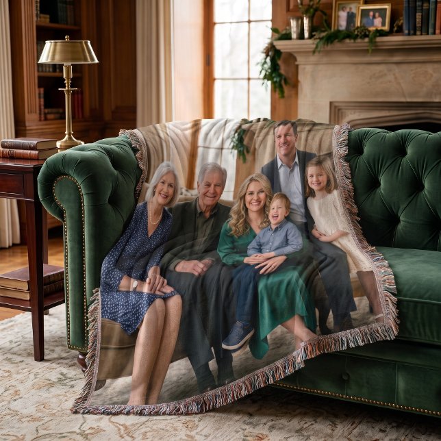Couverture personnalisée classique de portrait de  (A beautifully woven tribute to your family heritage.)
