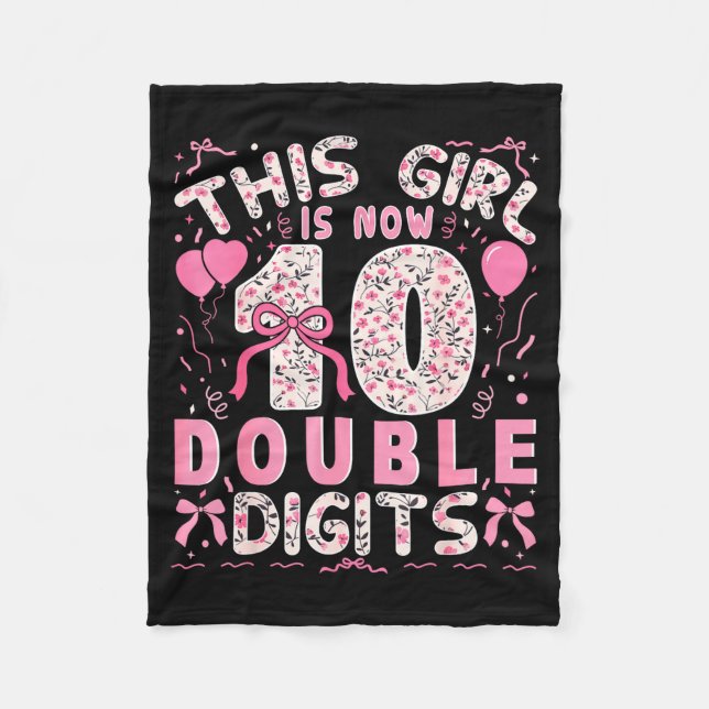 Couverture Polaire 10th Birthday This Girl Is Now 10 Double Digits Co (Devant)