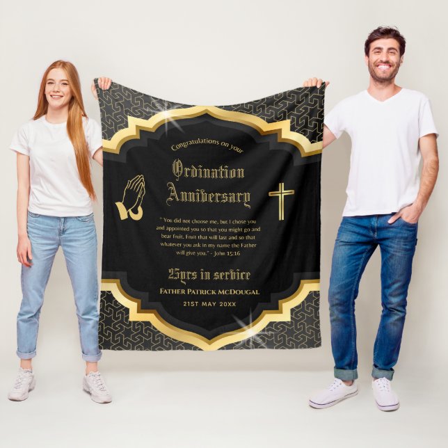 Couverture Polaire 25e Anniversaire du prêtre pasteur Ordination cade (En situation)