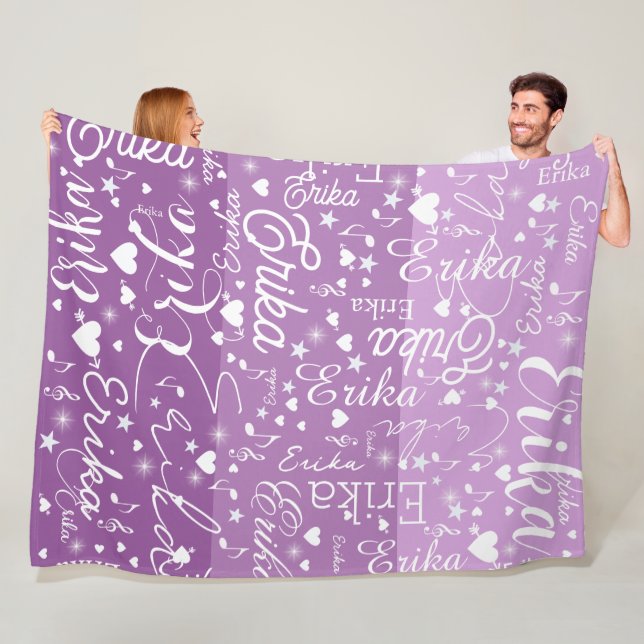 Couverture Polaire 3-Tones of Purple Hearts, Stars and Music Notes (En situation)