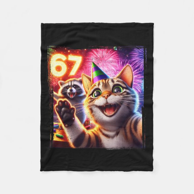 Couverture Polaire 67 Meme Cat Raccoon New Year Selfie Funny Birthday (Devant)