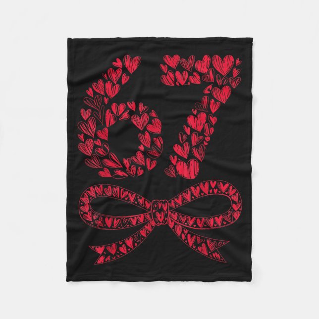 Couverture Polaire 67 Valentine’s Day Heart Meme – Trendy Six Seven  (Devant)