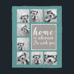 Couverture Polaire 8 Photo Collage - Accueil est partout où je suis a<br><div class="desc">Design de ferme avec douceur - Vous pouvez utiliser des photos carrés ou selfies pour ce design. Utilisez huit photos carrés pour créer un cadeau unique et personnel. Ou vous pouvez garder le chiot hipster et faire un gardien branché. Si vous avez besoin d'ajuster les images, cliquez sur l'outil personnaliser...</div>