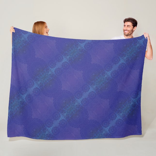 Couverture Polaire Acceptation | Médaillons de violet violet bleu Ind (En situation)