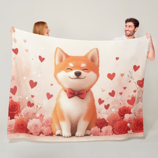 Couverture Polaire Akita avec Rose - Saint Valentin (En situation)