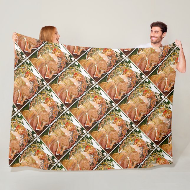 Couverture Polaire Alphonse Mucha Dreaming (En situation)