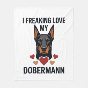 Couverture Polaire Amour fou pour le chien Dobermann Cœurs rouges_1