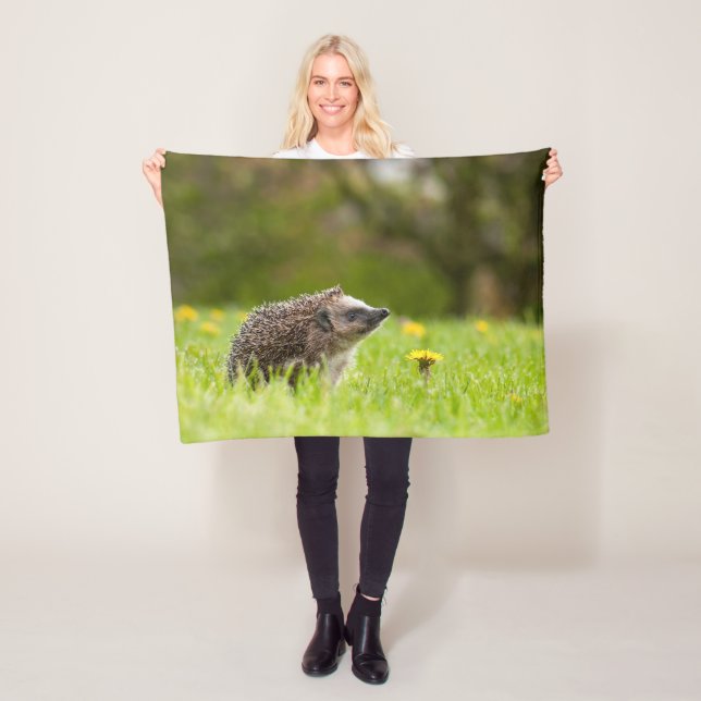 Couverture Polaire Animaux de bébés cutest | Hérisson européen (En situation)
