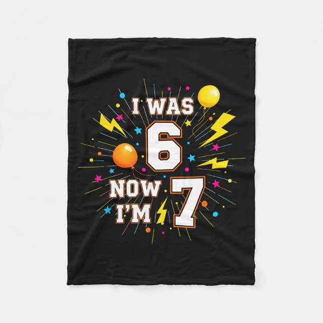 Couverture Polaire Anniversaire de 7 ans J'avais 6 ans maintenant j'a (Devant)