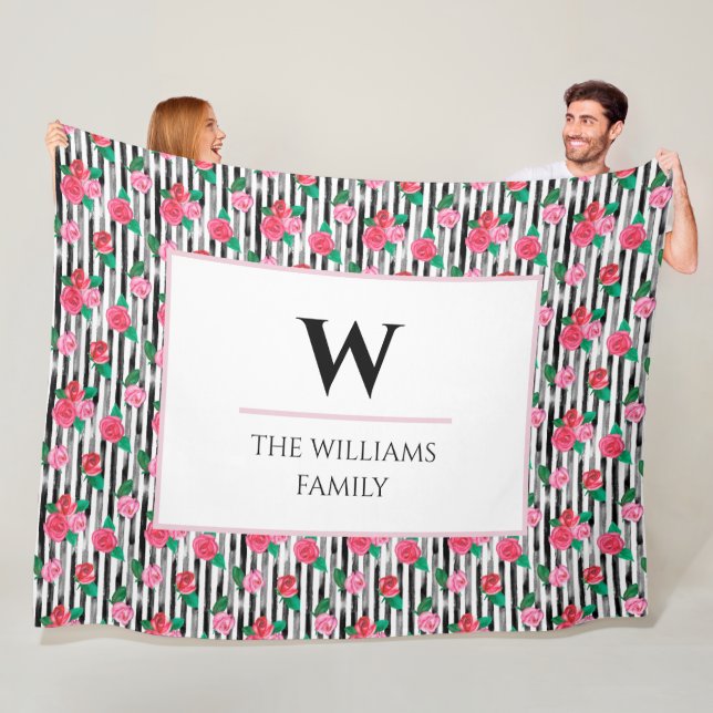 Couverture Polaire Aquarelle Chic moderne Floral Roses Rose Monogramm (En situation)