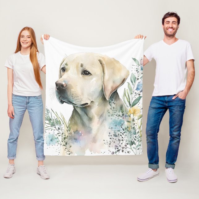 Couverture Polaire Aquarelle Labrador Retriever doré et fleurs (En situation)