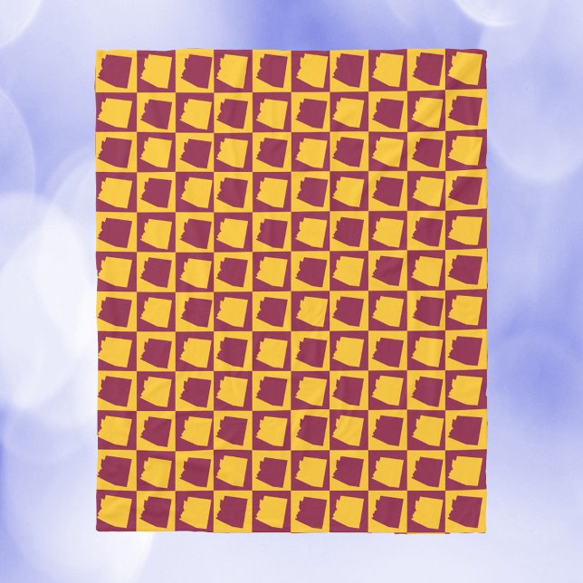 Couverture Polaire Arizona Maroon and Gold Check Pattern (A blanket with a pattern of Arizona done in maroon and gold)