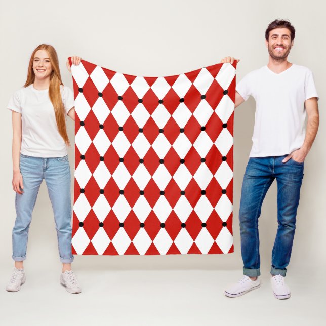 Couverture Polaire Arlequin blanc et rouge point noir (En situation)