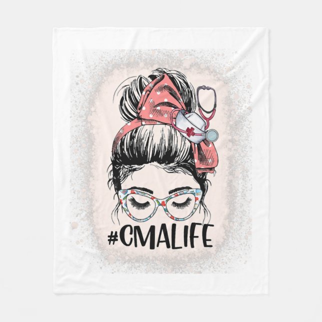 Couverture Polaire Assistant Médicale certifié Messy Bun CMA Life (Devant)