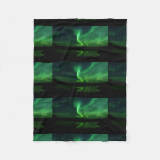 Couverture Polaire Aurore Boréale Lumières du Nord Arbres Nature Terr