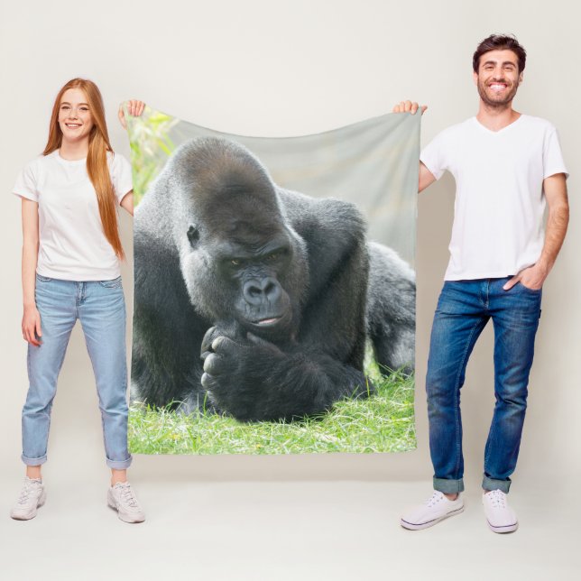 Couverture Polaire Autorité saisissante d'un grand singe (En situation)