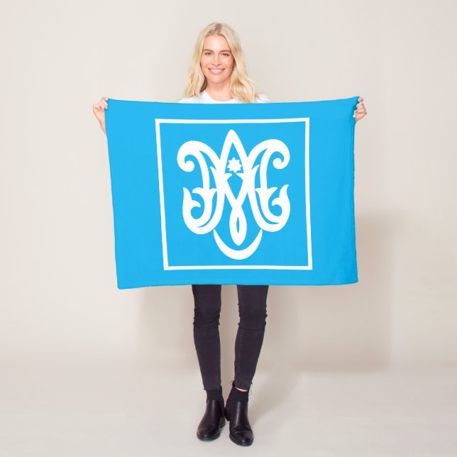 Couverture Polaire Ave Maria (En situation)