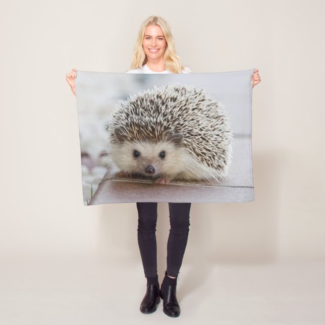 Couverture Polaire Baby hedgehog (En situation)