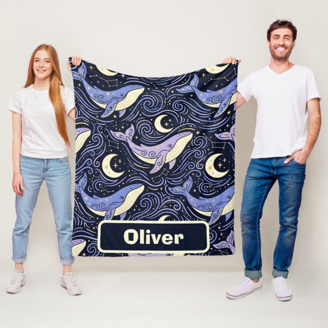Couverture Polaire Baleine céleste avec lune et étoiles mystiques (En situation)
